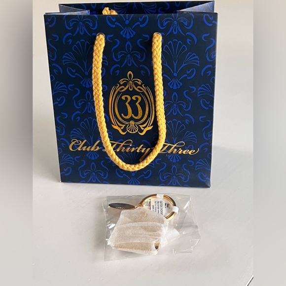 Disney Club 33 Thirty-Three Keychain & Gift Bag NWT - Picture 4 of 4
